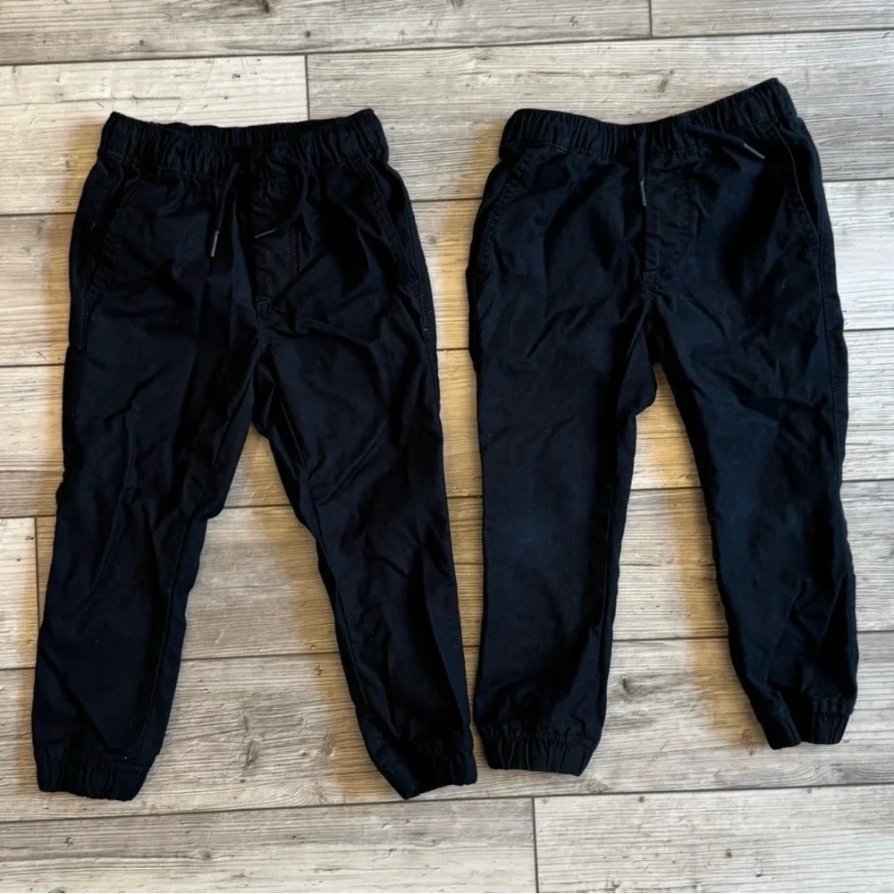 GAP | Kids Classic Black Joggers | Size: XS (4-5) | Set of 2